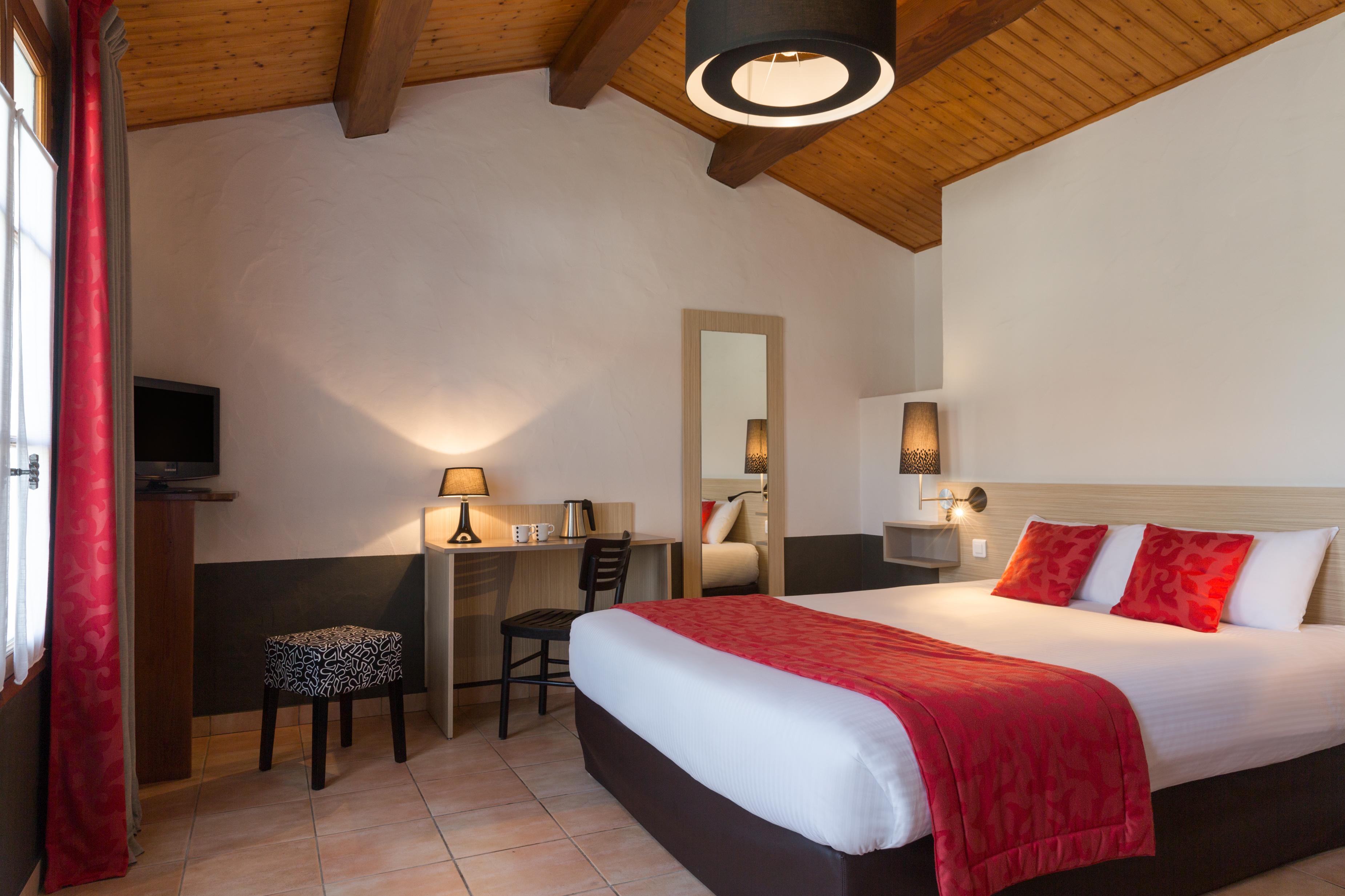 Domaine Le Martinet, The Originals Relais Hotel Bouin  Ngoại thất bức ảnh