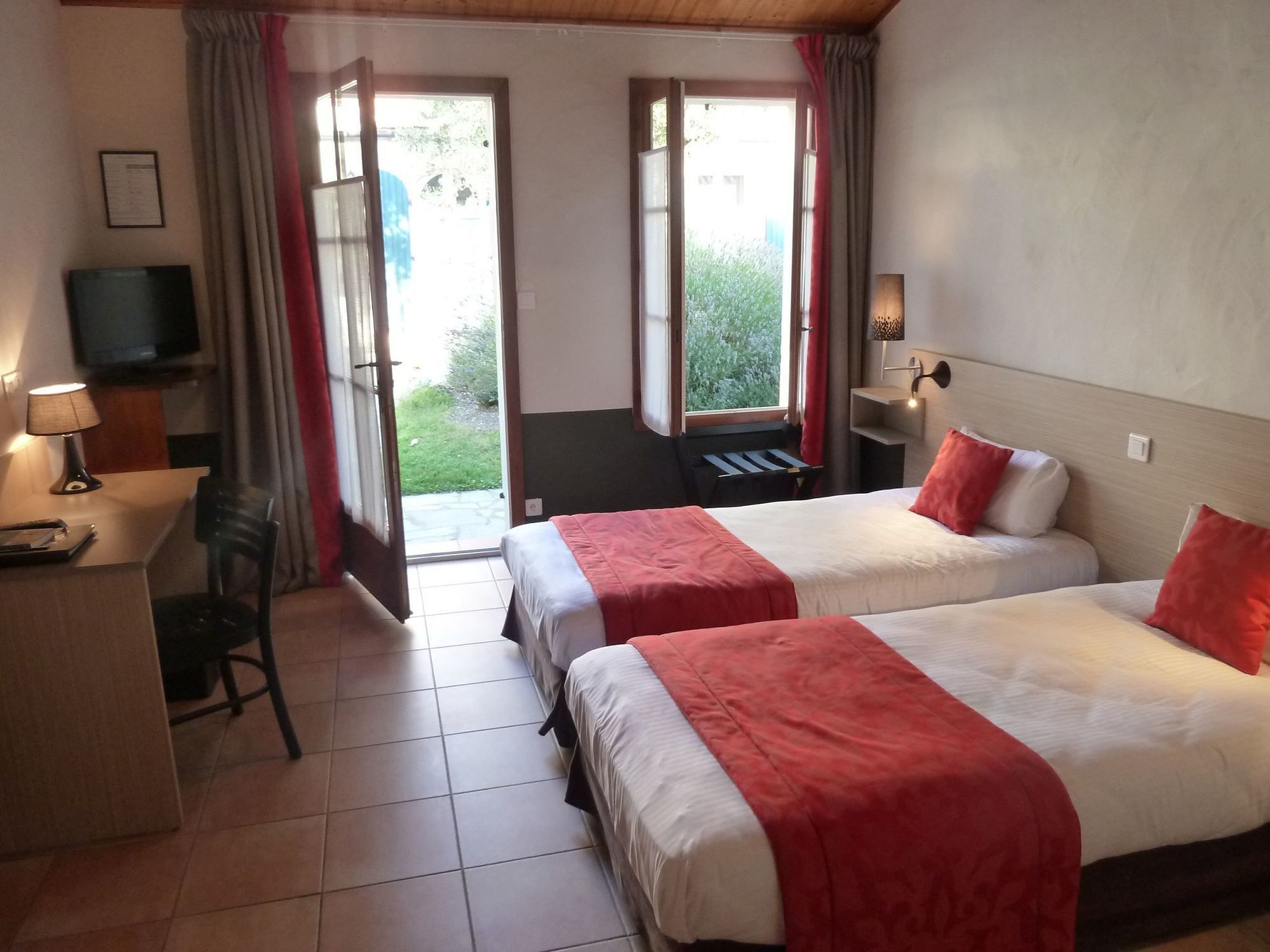 Domaine Le Martinet, The Originals Relais Hotel Bouin  Ngoại thất bức ảnh